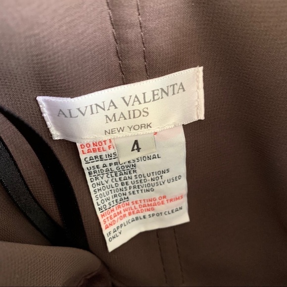 Elegant Strapless Brown Lace Dress - Picture 10 of 14